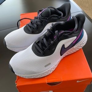 Nike White and Black Athletic Shoes